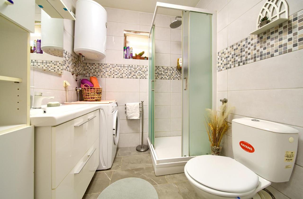 Appartment Mia Крк Екстер'єр фото